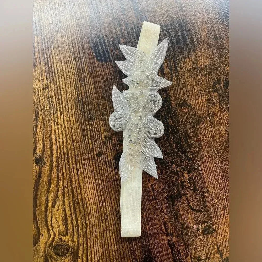 N/A floral rhinestones